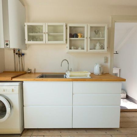 Spacious Private Apartment For Family Holiday สไต ภายนอก รูปภาพ