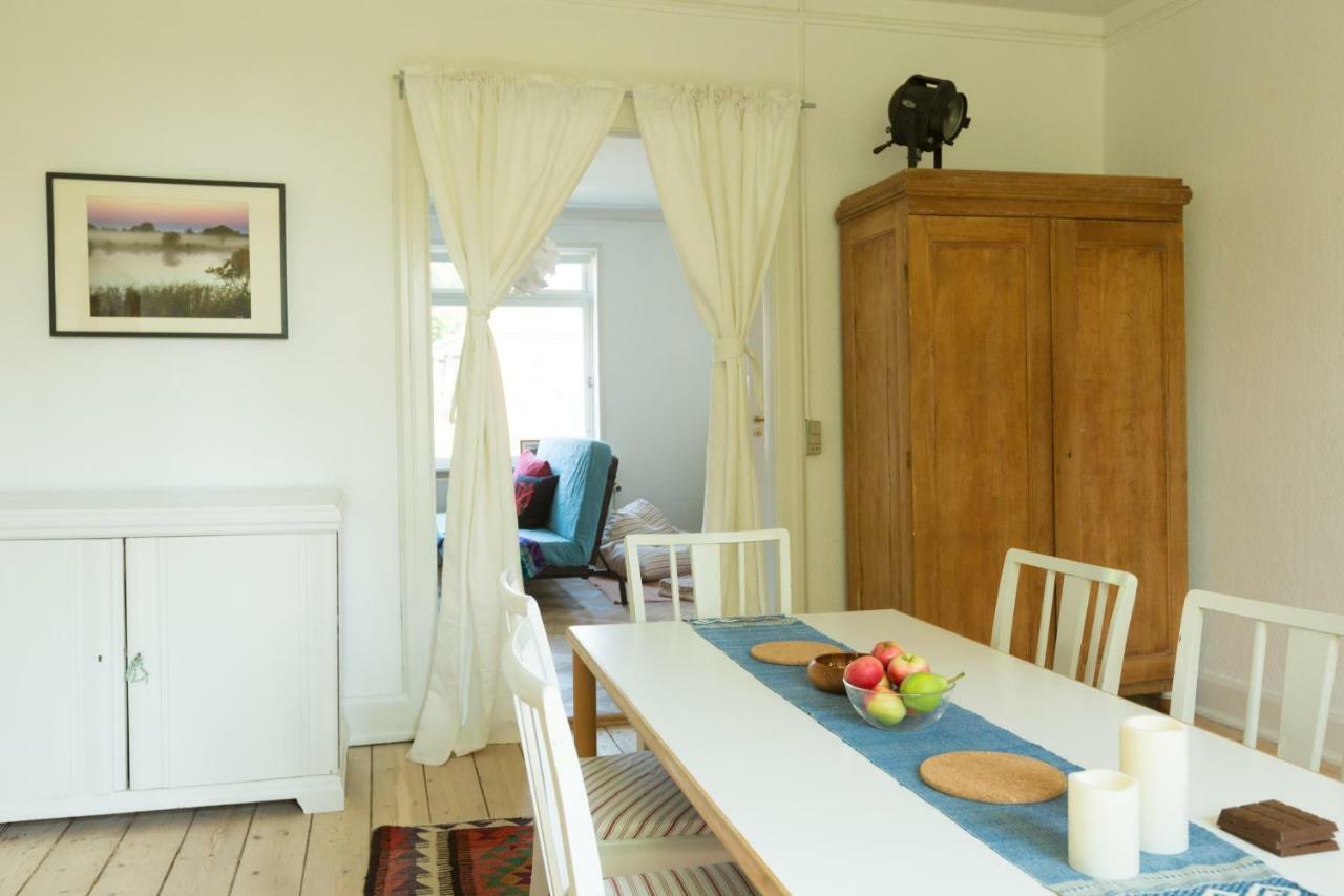 Spacious Private Apartment For Family Holiday สไต ภายนอก รูปภาพ